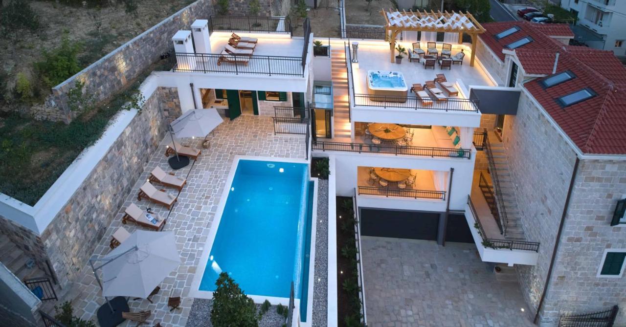 Luxury Residence Mladenka イェセニツェ エクステリア 写真